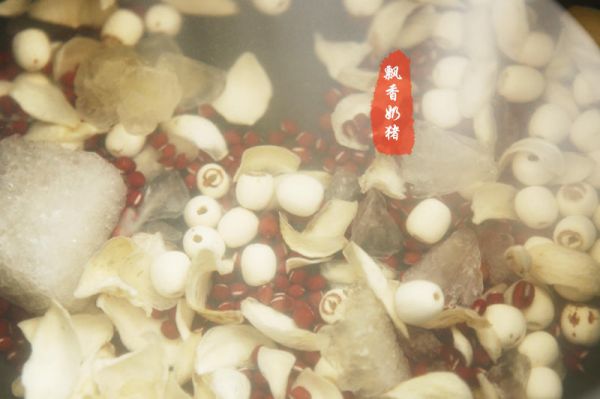 純奶手撕吐司的做法 步驟1