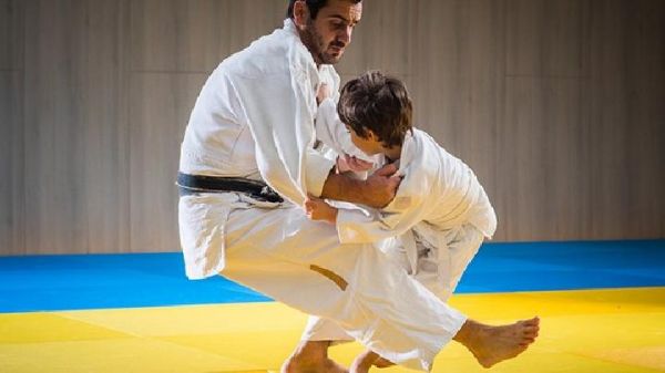 夏日哪些運(yùn)動(dòng)減肥最快夏季六種減肥運(yùn)動(dòng)燃脂效果最好