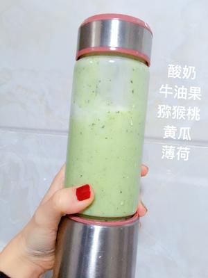 好喝饱腹助力减肥一图话奶昔/果汁的做法 步骤3