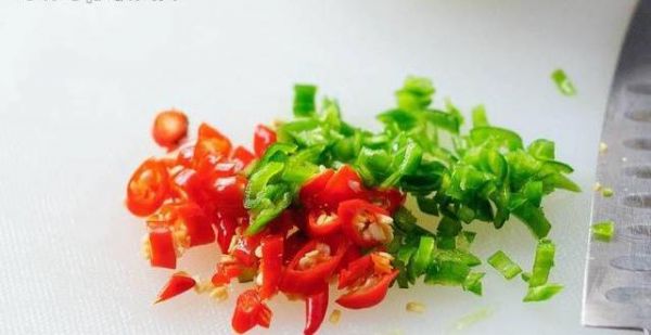 黑木耳這樣吃，不用一滴油，清爽可口營(yíng)養(yǎng)翻倍還抗癌防癌哦