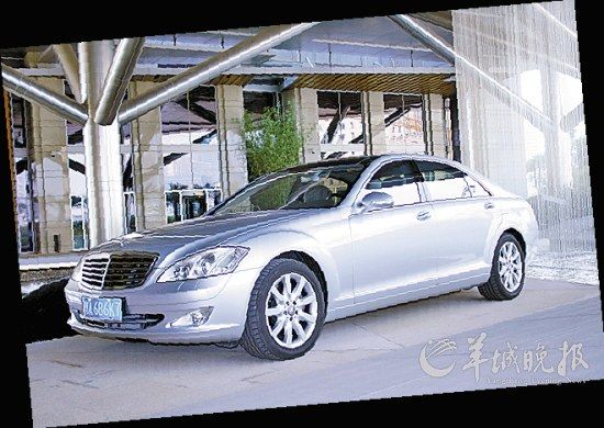 酒店為住客準(zhǔn)備的游覽用車(chē)