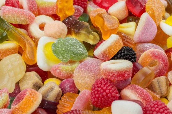 小孩子不能吃的零食孩子不能吃的零食一覽表 哪些零食孩子不宜吃