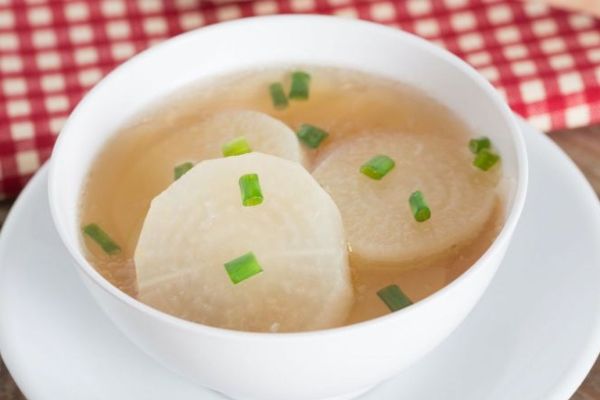 白蘿卜減肥方法 白蘿卜減肥一周瘦10斤食譜 白蘿卜減肥法怎么吃吸脂瘦身