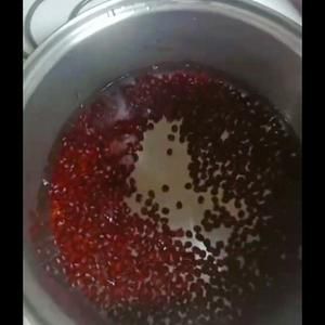 营养早餐之红豆沙蒸蛋糕的做法 步骤1