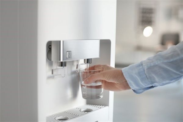 喝水、健康、高血粘、水-康兴医疗器械官网