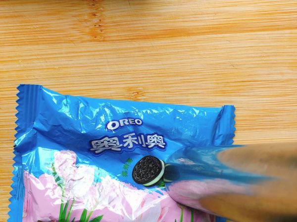 純奶手撕吐司的做法 步驟1