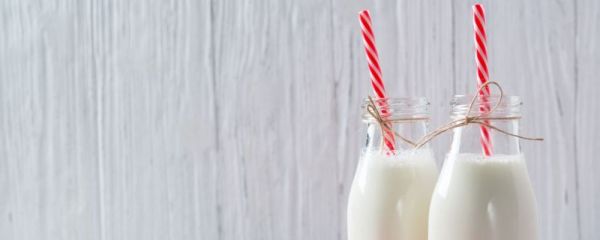 來月經能喝牛奶嗎 經期能喝牛奶嗎 經期飲食禁忌