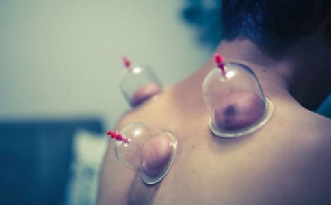拔罐后疼痛正常吗 拔罐后为什么会疼痛 拔罐后怎么缓解疼痛