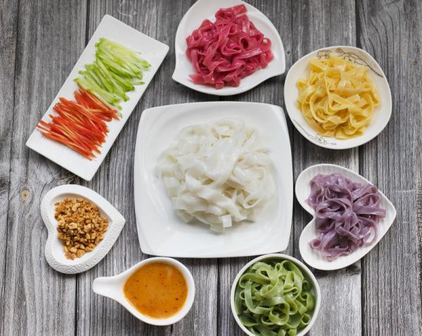 煙臺(tái)健康冷面哪家好