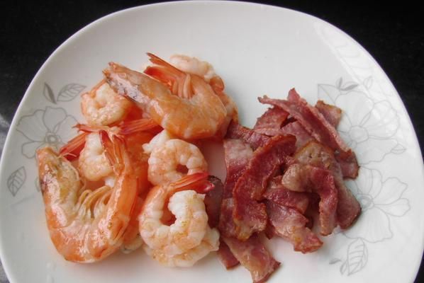 盐焗北极鲜虾的制作方法（健康美味的海鲜佳肴，盐焗北极鲜虾的烹制步骤详解）