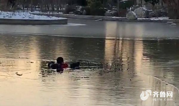 安全第一！不要挑戰(zhàn)任何一塊冰 冬季戶外活動你需要了解這些內(nèi)容