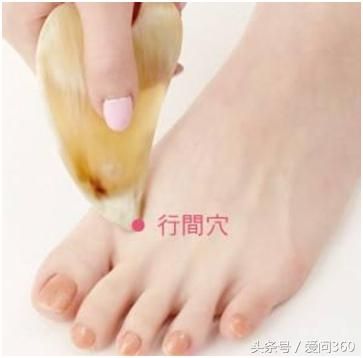 幾個(gè)穴位簡單按一下，肝臟調(diào)理的更好又能把火氣推出去！