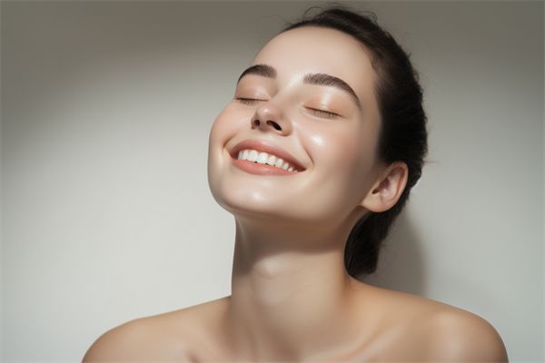 在韓國修復隆胸的費用如何？