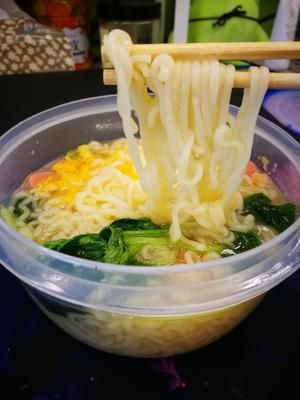 微波爐方便面——傳說中驚為天人的美味的做法 步驟5