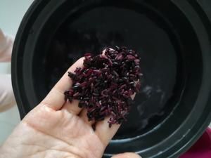 黑米糯米粥的做法 步驟1