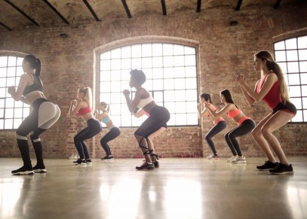 Un ejemplo de clase de zumba