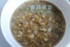 健康冷饮-绿豆酸奶巧克力冰棍