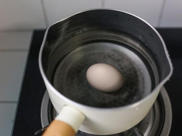 純奶手撕吐司的做法 步驟1