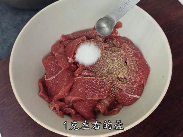 純奶手撕吐司的做法 步驟1