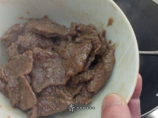 純奶手撕吐司的做法 步驟1