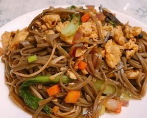 低脂健康炒蕎麥面條的做法 步驟4