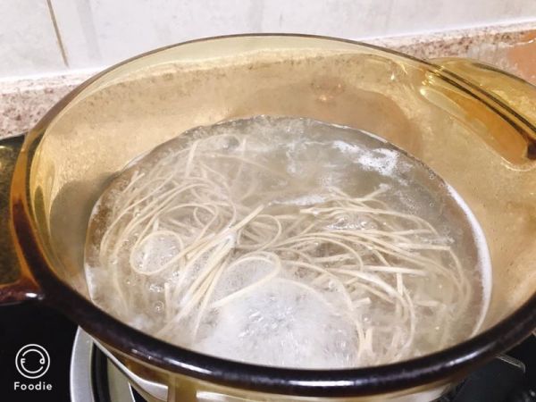 純奶手撕吐司的做法 步驟1