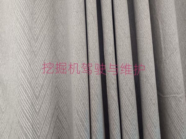 东营附近小松挖掘机培训多少钱