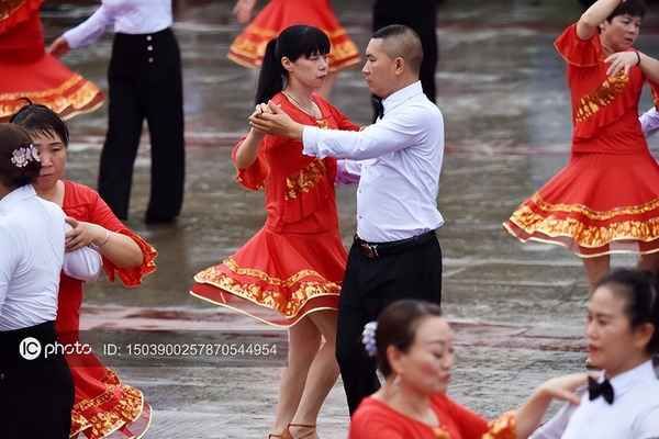 長(zhǎng)輕健康管理7天體驗(yàn)營(yíng),長(zhǎng)輕健康管理7天體驗(yàn)營(yíng)是個(gè)高收費(fèi)的傳銷組織!