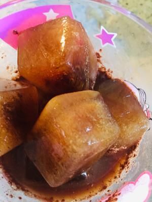 咖啡冻成冰块 浓厚香醇冰摩卡和冰咖啡的做法 步骤3