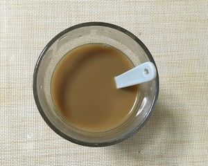 咖啡仙草冻的做法步骤 第2步