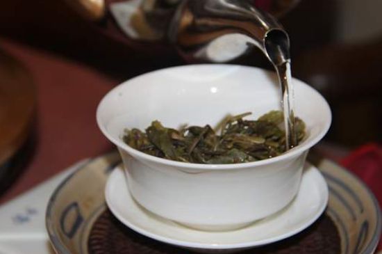 各類茶的注水方式，五種泡茶注水方法
