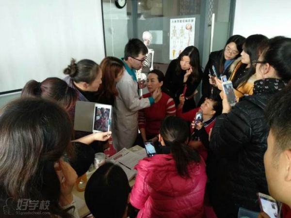 针灸美容针实操教学
