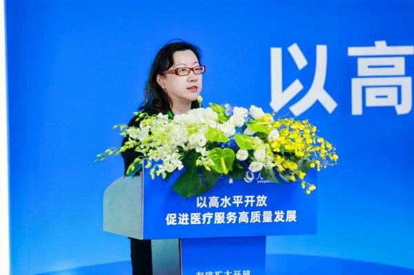 國家兒童醫(yī)學(xué)中心主任、復(fù)旦大學(xué)附屬兒科醫(yī)院院長王藝發(fā)言。人民網(wǎng)記者 杜燕飛攝