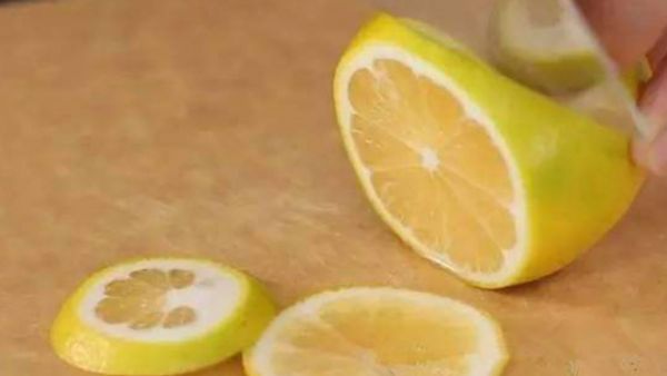 柠檬酵素的功效与作用、禁忌和食用方法