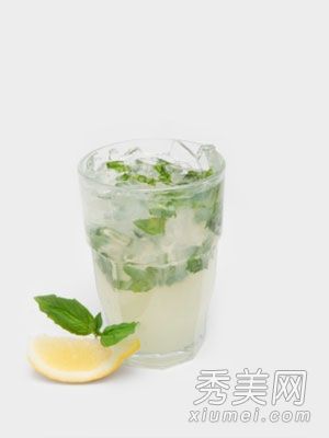 減肥養(yǎng)生：3款檸檬減肥食譜 3天狂瘦8斤