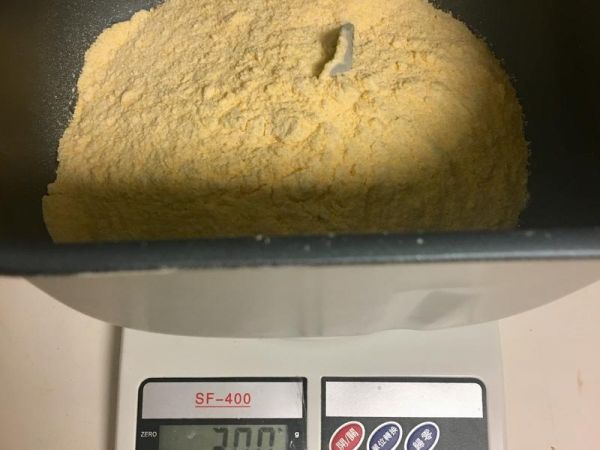 純奶手撕吐司的做法 步驟1