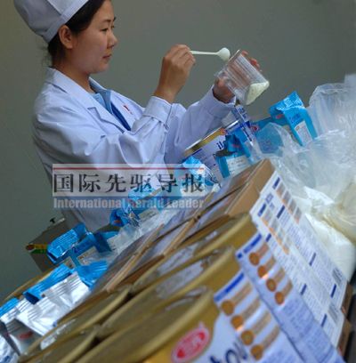 外媒評(píng)三鹿問(wèn)題奶粉事件：食品安全是長(zhǎng)期課題