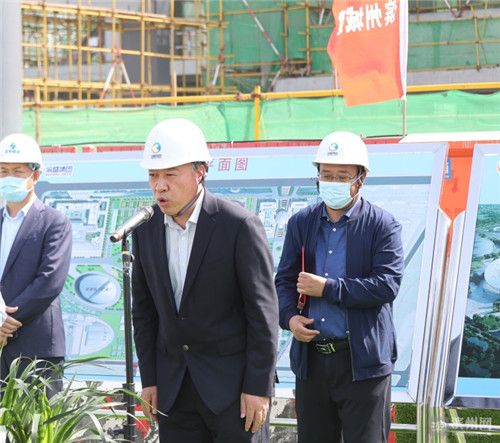 滨州全民健身中心主体封顶