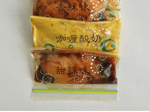 純奶手撕吐司的做法 步驟1