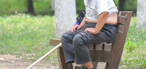 每天久坐的人，他們身體器官正在悄悄發(fā)生變化……