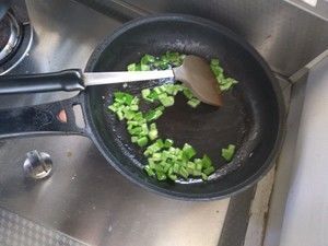 松花蛋拌豆腐的做法步骤 第2步