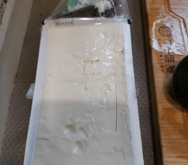 純奶手撕吐司的做法 步驟1