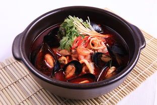 松花蛋豆腐，一道中國傳統(tǒng)的家常菜