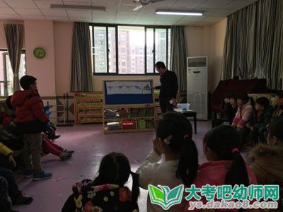 小班健康活动学习自己入厕教案反思配图一