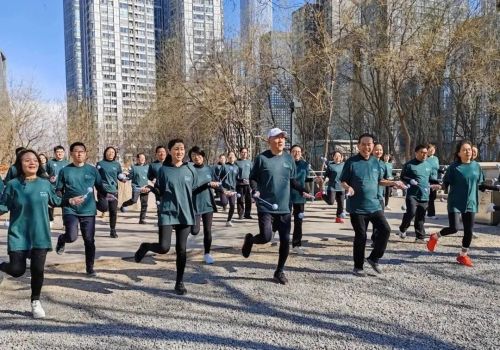 成為嘉康利的健康一代 在熱辣滾燙中身體力行