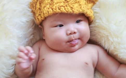 如何挑選寶寶成品輔食 寶寶輔食添加原則 寶寶吃什么輔食好