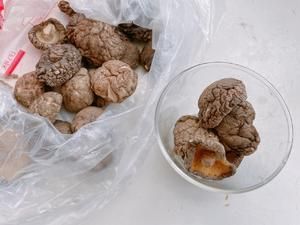 知識:日本料理中的出汁(高湯)的做法 步驟3