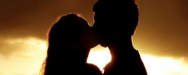 夫妻房事技巧 夫妻維持感情的方法 房事技巧