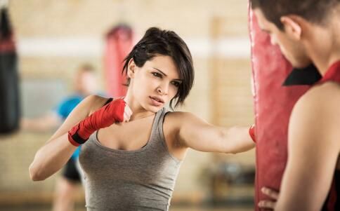 老年人该如何健身 老年人健身的原则有哪些 老年人健身要注意什么