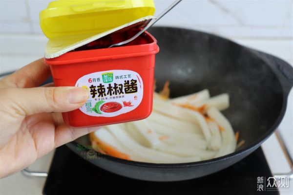 年夜飯必備的炒年糕，寓意年年高，身體健康_新浪眾測